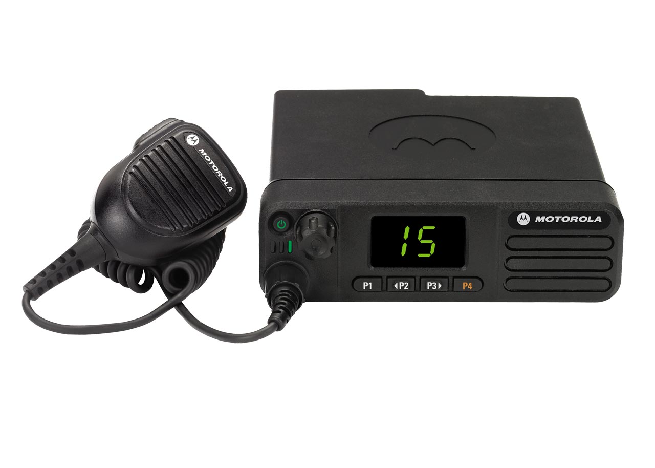 MOTOROLA DM4400e UHF